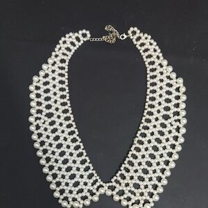 Faux Pearl Collar